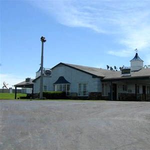 Harrisonville Inn & Suites Exteriör bild